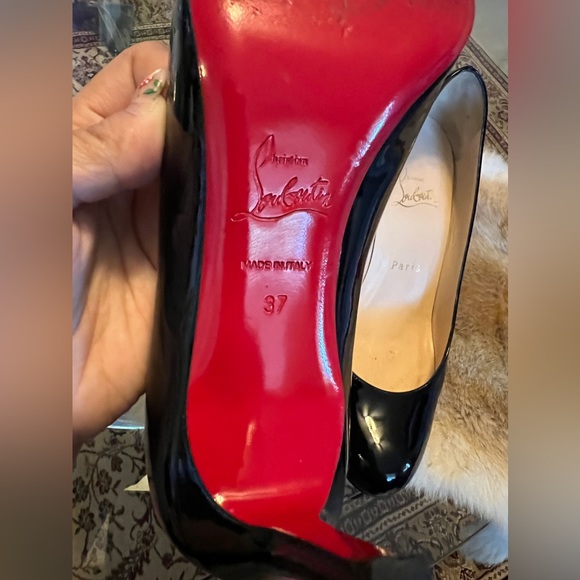 Christian Louboutin Patent
Leather Pumps It 37 black 85mm - Picture 5 of 15